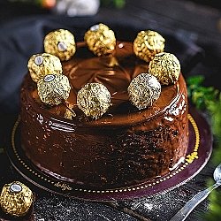 2.5lbs Ferrero Rocher Cake from Delizia