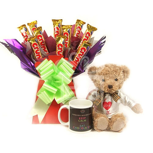 Crunchy Bouquet with Bear and Mug