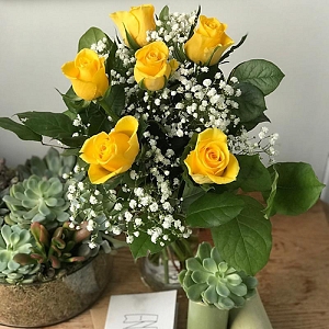 6 Yellow Roses Bouquet