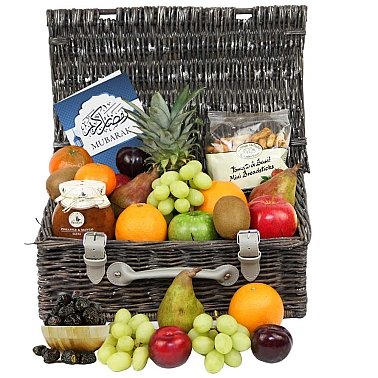 Savoury Fruit Hamper Delivery to UK