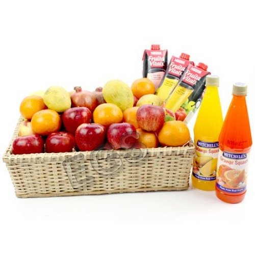 Delicious Fruits Hamper delivery to Pakistan