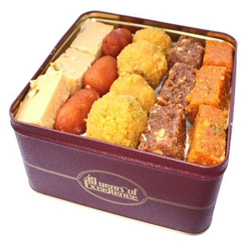 Mix Mithai delivery to Pakistan